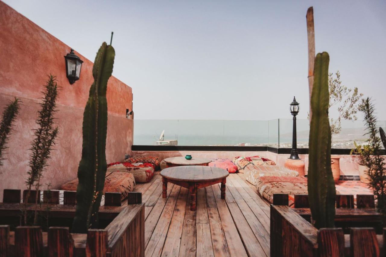 Auberge Riad Dlim Tamraght Exterior photo
